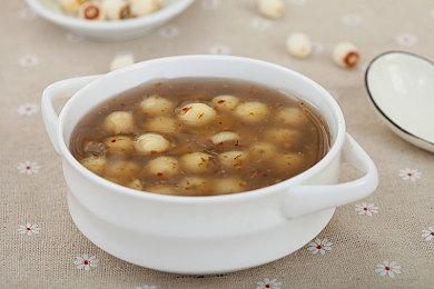 完结纪念 尼尔手游《NieR Re[in]carnation》资料集8月28日发售